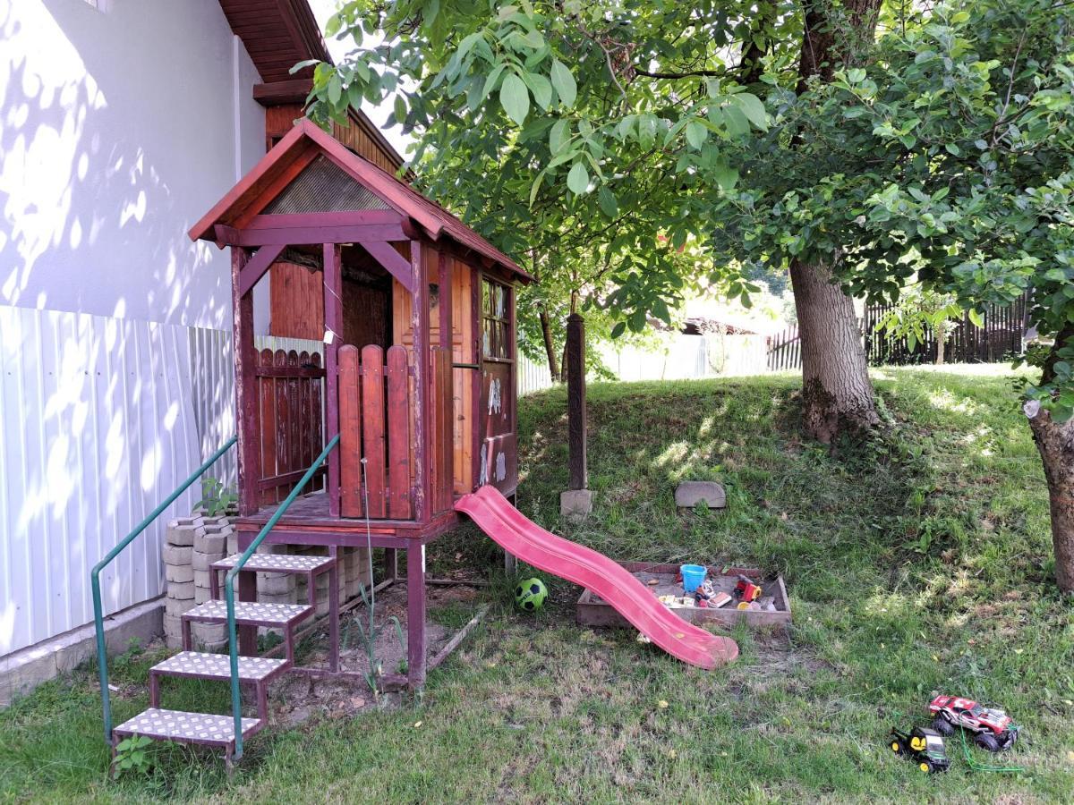 Casa De Vacanta Zsenik Vendeghaz سوفاتا المظهر الخارجي الصورة